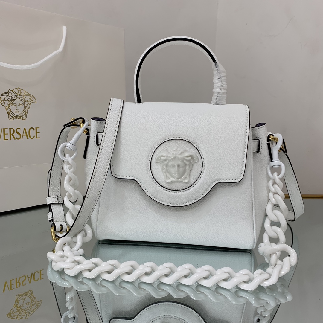 Versace_LaMedusa_2021_Sm